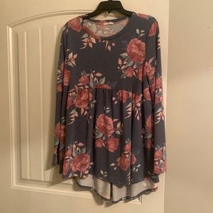 e. Luna long sleeve floral